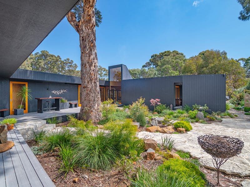 13 Karri Loop, Margaret River, WA 6285