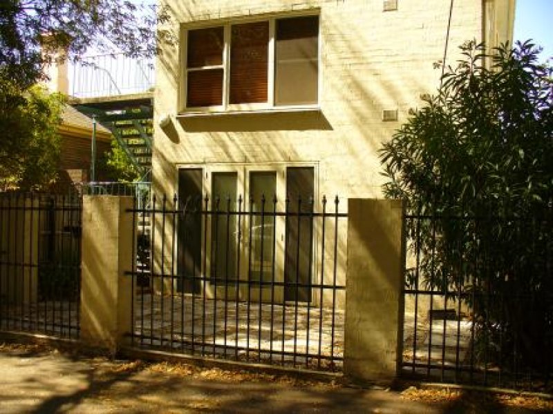 8/4 Park Street, St Kilda West, VIC 3182