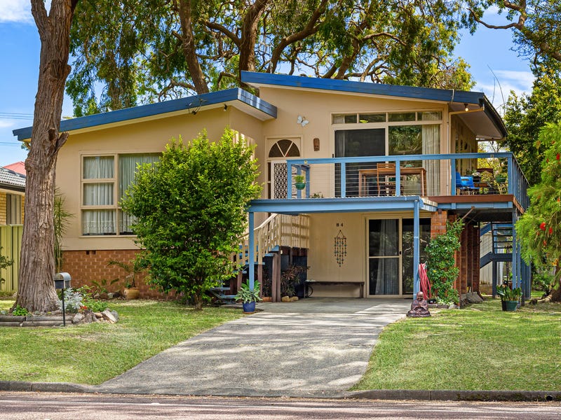 84 Sunrise Avenue, Budgewoi, NSW 2262 Property Details