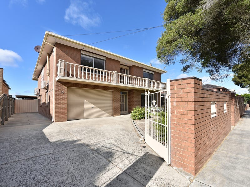 15 Greig Street, Reservoir, VIC 3073