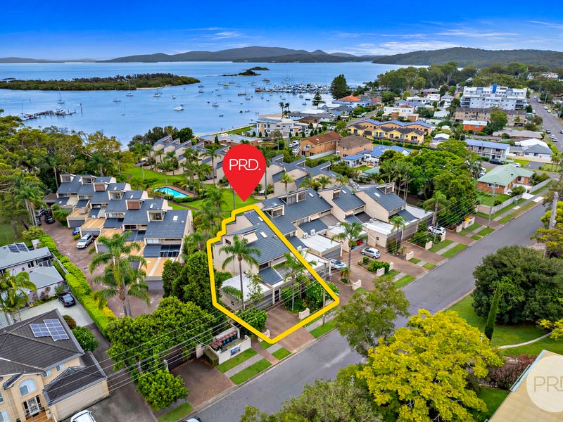 18/4 Cromarty Road, Soldiers Point, NSW 2317