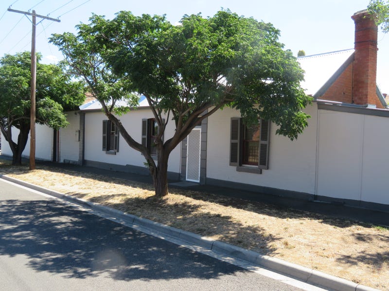 68 Broadway, Dunolly, VIC 3472