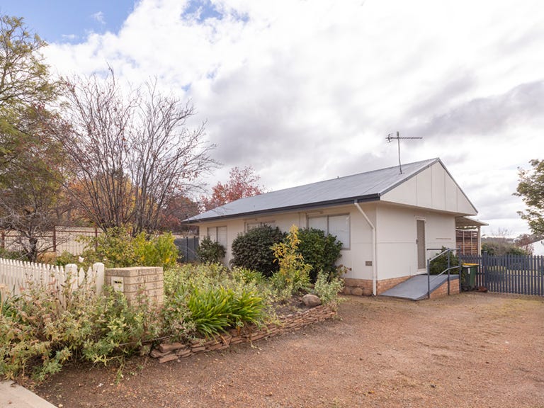 66 Williams Road, Narrogin, WA 6312 Property Details
