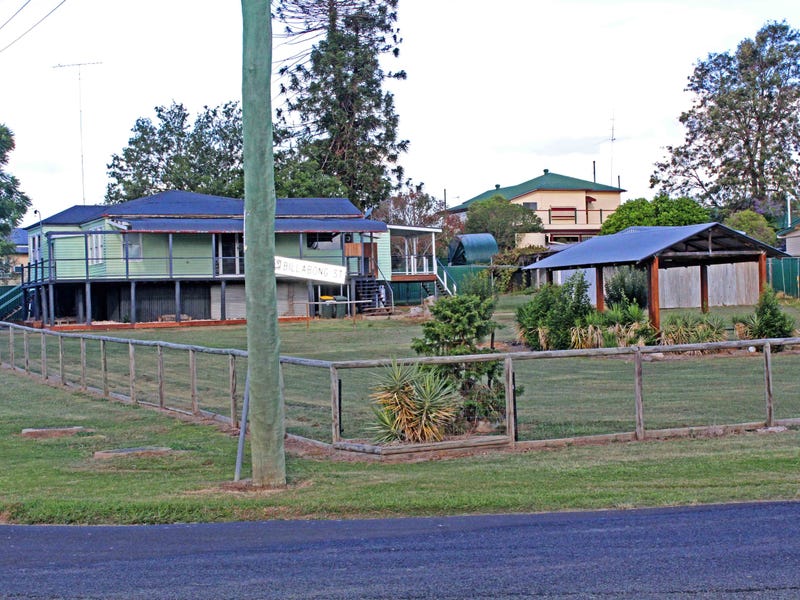 42 Albert St, Warwick, Qld 4370 Property Details