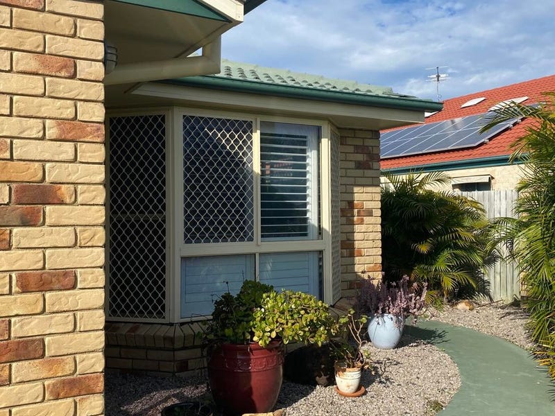 2/32 Hoya Crescent, Bongaree, Qld 4507 Duplex/Semidetached for Rent