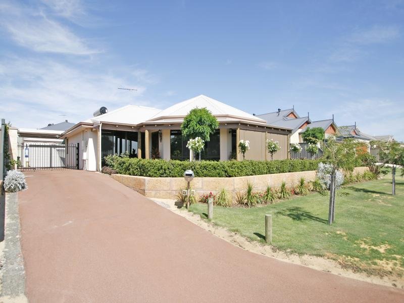 9 Burgess Drive, Byford, WA 6122 Property Details