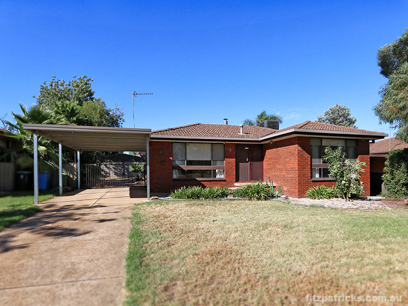 5 Dunn Avenue, Forest Hill, NSW 2651