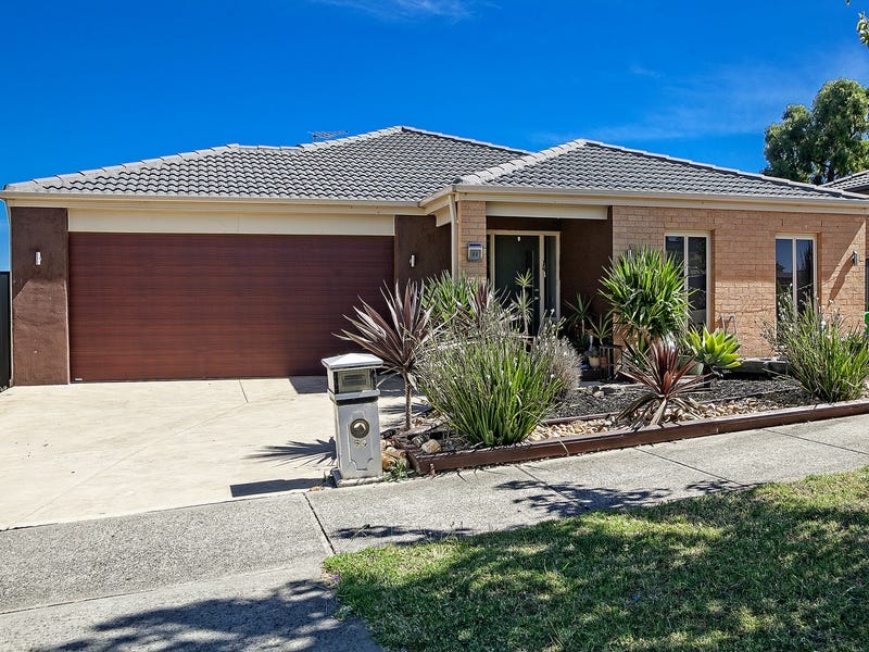 64 Windermere Boulevard, Pakenham, VIC 3810