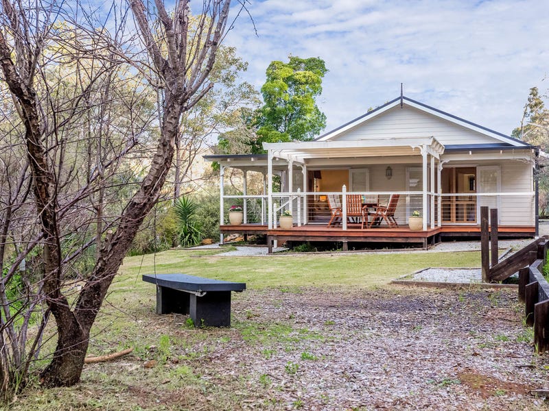 24 Maslin Crescent, Darlington, WA 6070 Property Details