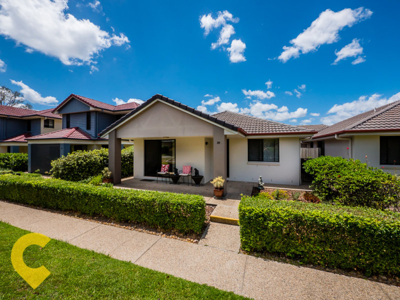 25/300 Cliveden Avenue, Corinda, Qld 4075 Property Details