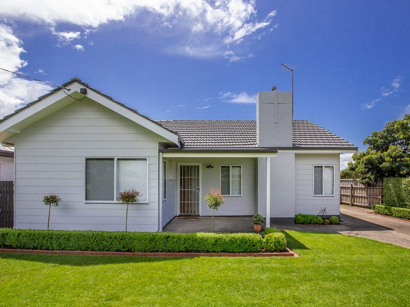 271 RAGLAN Street, Sale, Vic 3850 Property Details