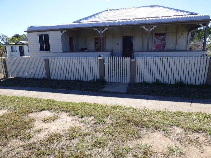 5 Day Street, Tara, Qld 4421