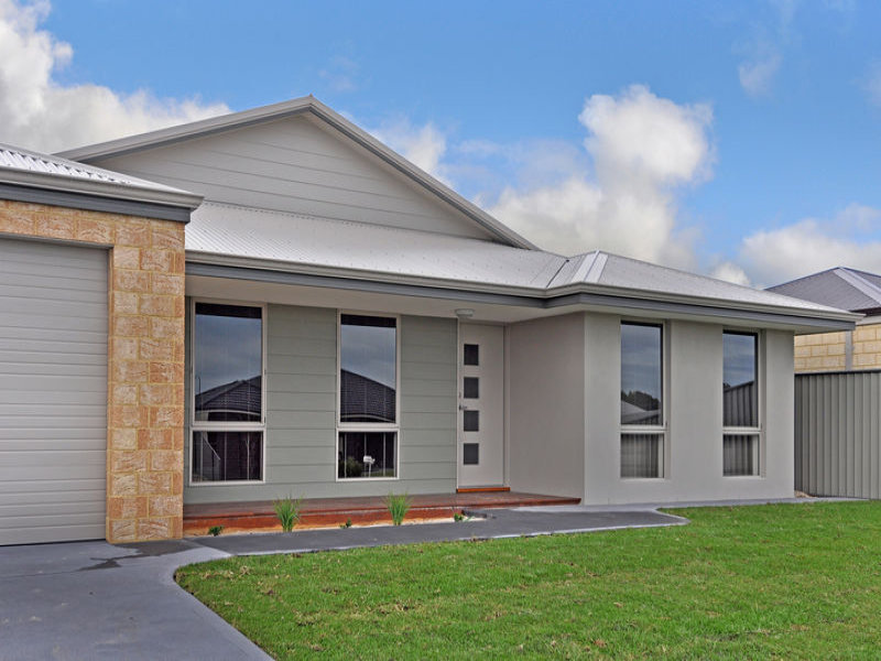 9 Lamont Grange Head, Albany, WA 6330 Property Details