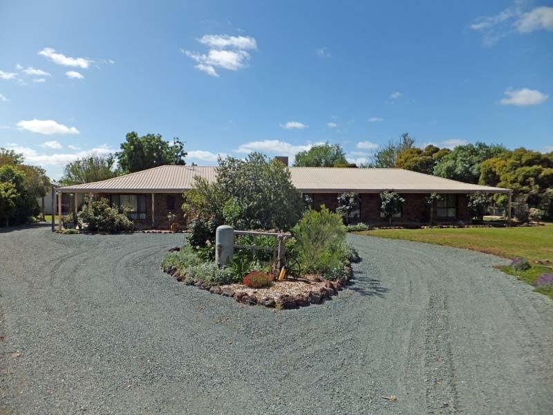 1134 Peppertree Lane, Kyabram, VIC 3620