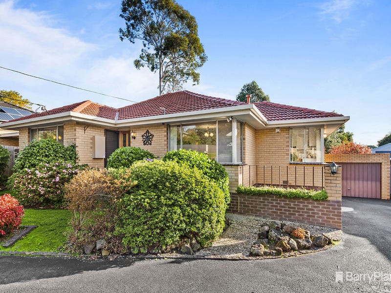 89 Pembroke Road, Mooroolbark, Vic 3138 Property Details