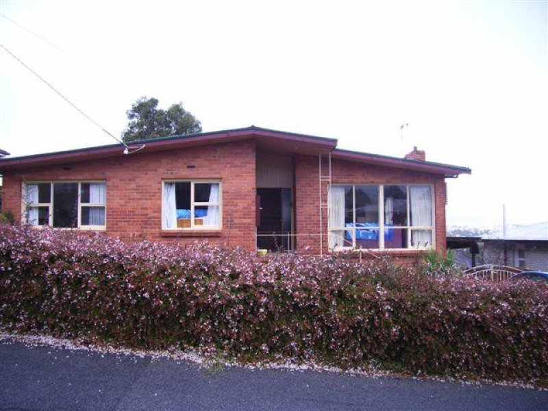 8 Craig Street, Waverley, TAS 7250