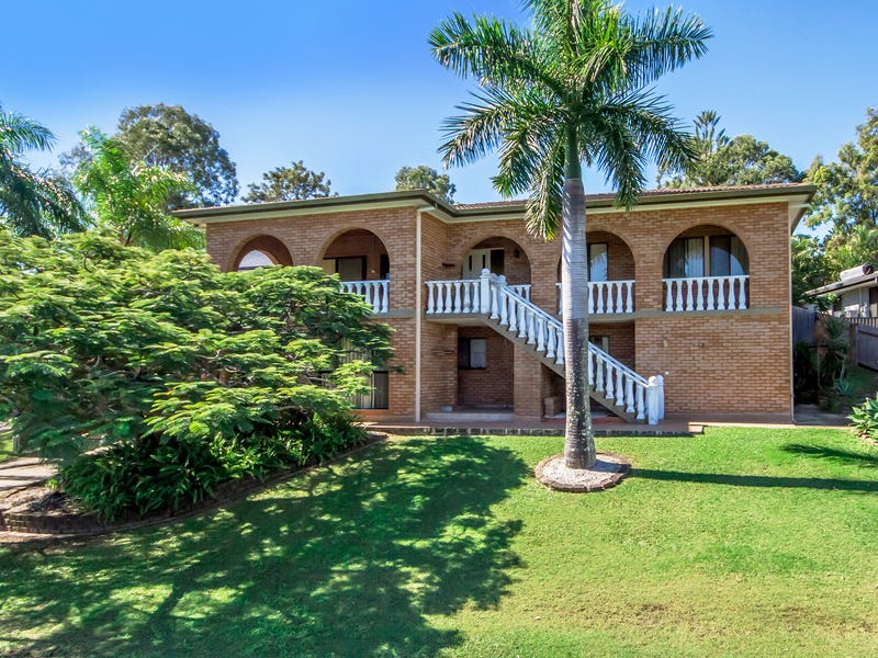 13 Stretton Drive, Helensvale, Qld 4212 Property Details