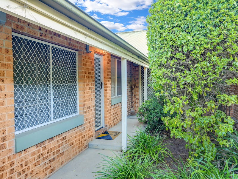 2/20 Argyle Street, South Windsor, NSW 2756