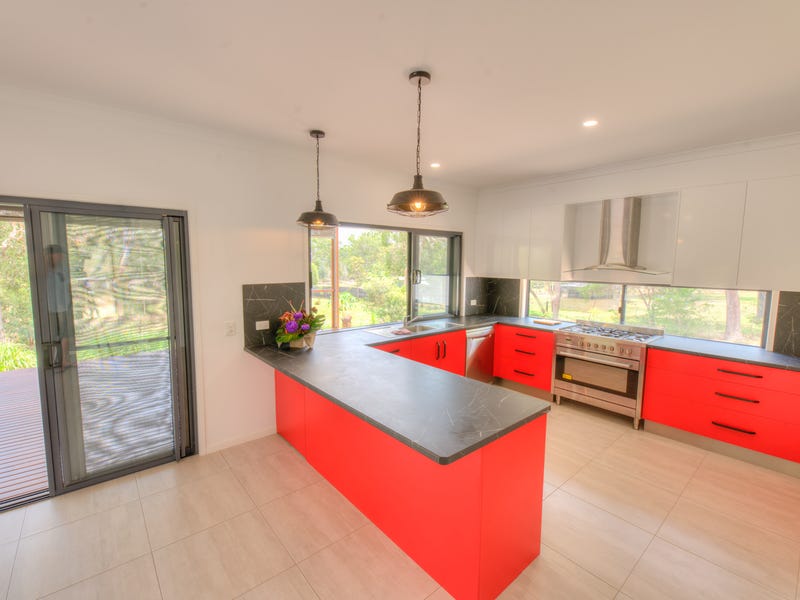 66 Bills Road, Agnes Water, QLD 4677