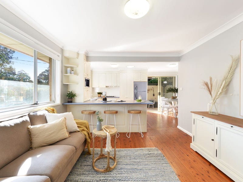 2 Stanley Avenue, Farmborough Heights, NSW 2526