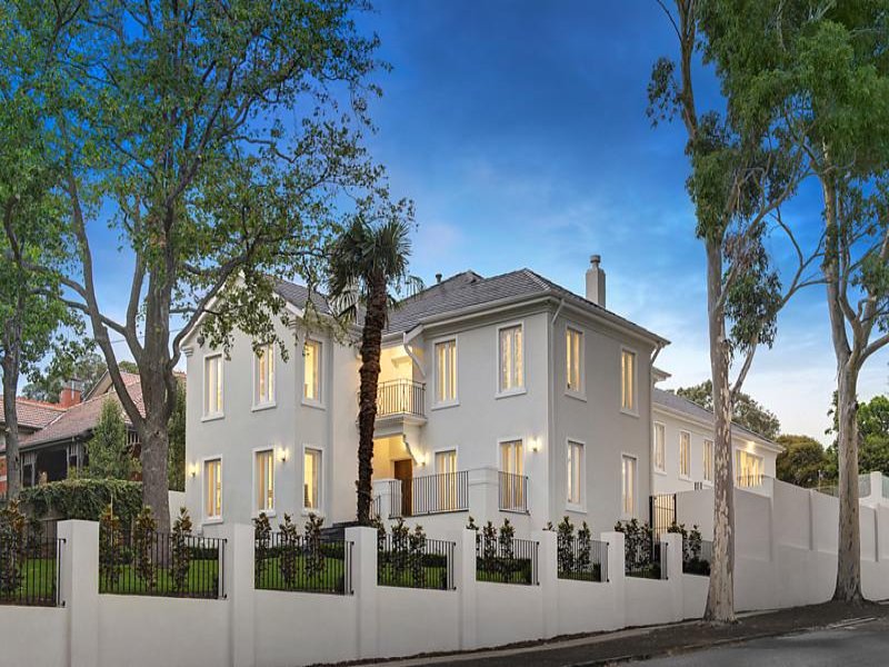 10 The Ridgeway, Ivanhoe, Vic 3079 Property Details