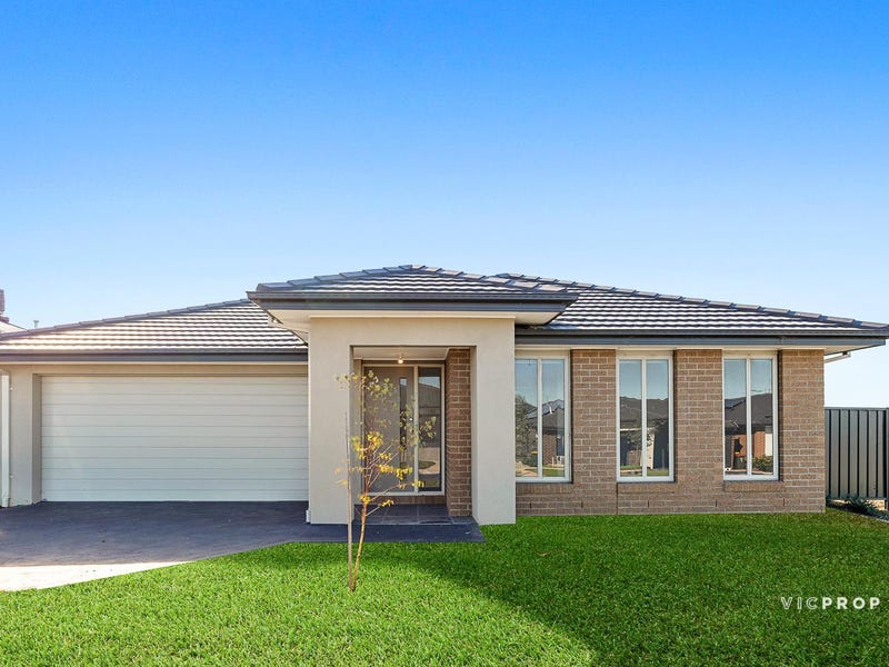 Houses for Sale in Werribee, VIC 3030 Pg. 2