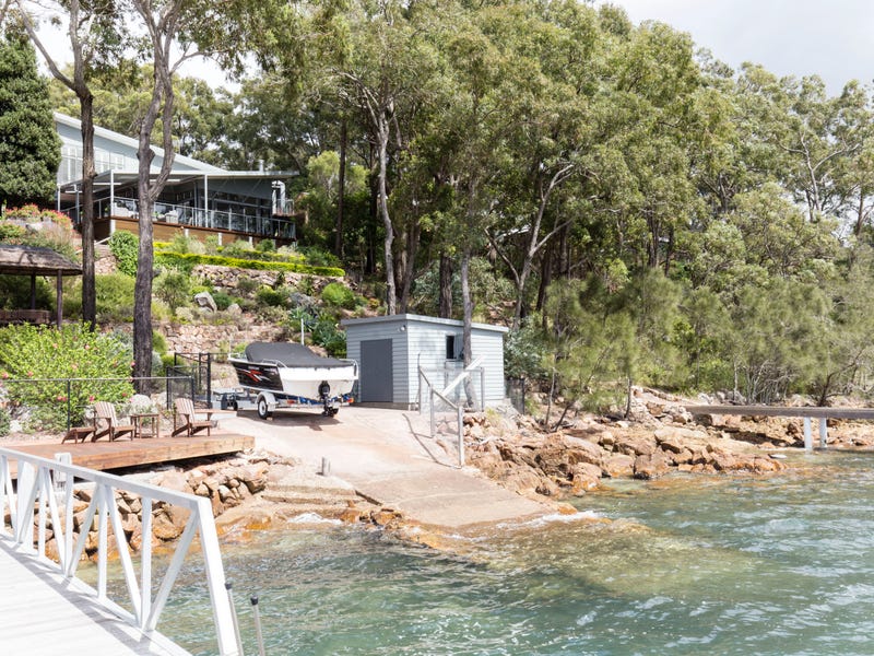 166 Cove Boulevard, North Arm Cove, NSW 2324