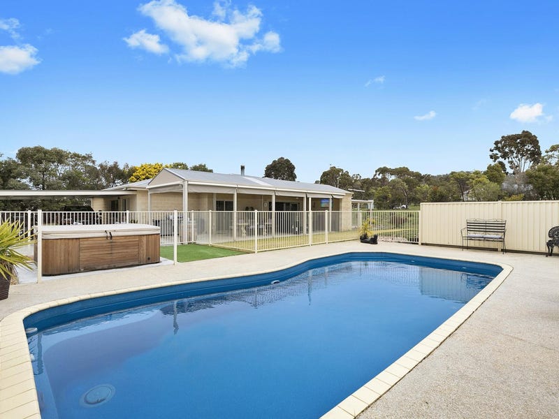 86 Picnic Road, Ararat, VIC 3377