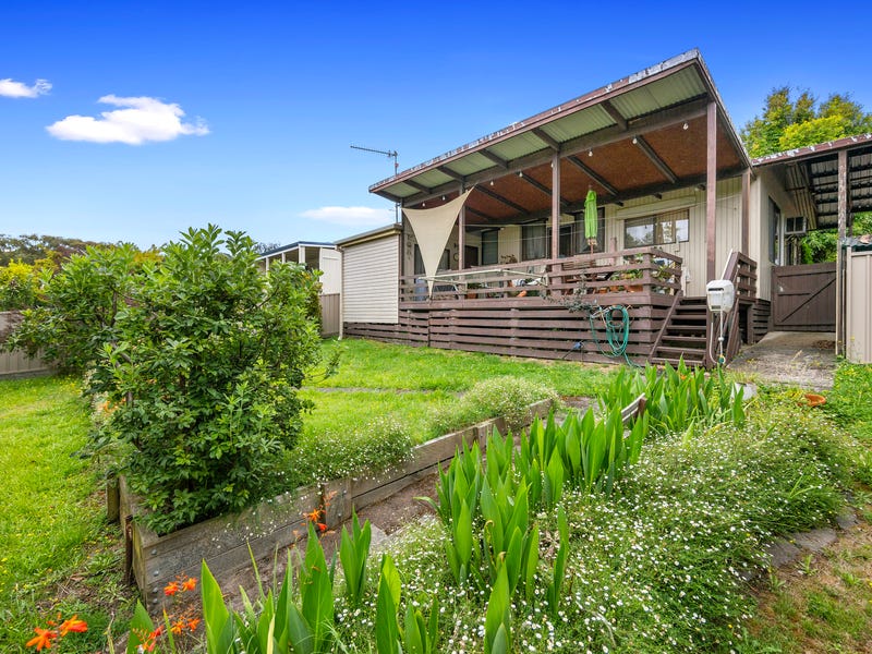 37 Centre Avenue, Eildon, Vic 3713 House for Sale