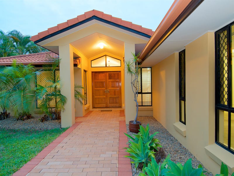 72 Arun Drive, Arundel, Qld 4214 Property Details