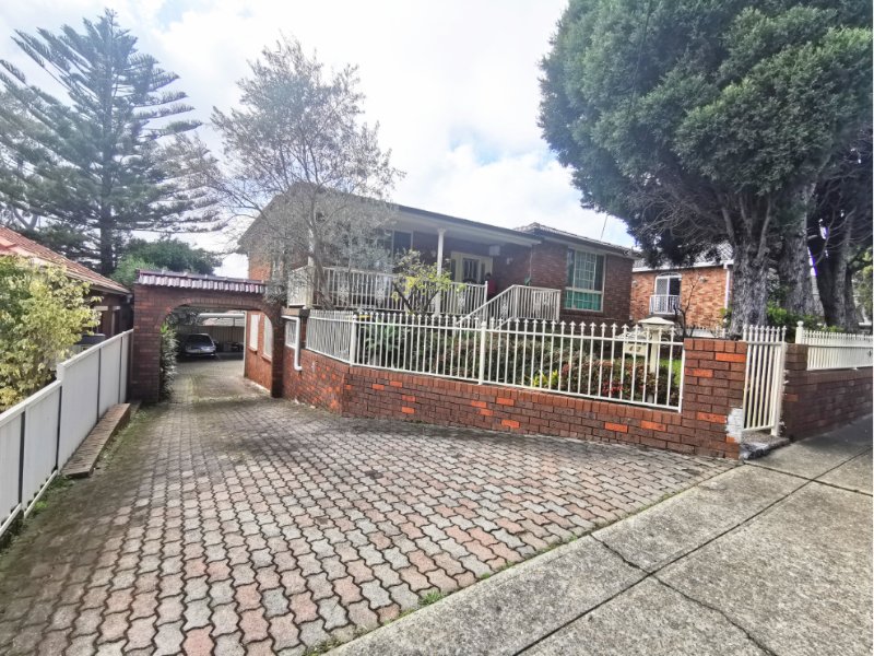 412 King Road, Beverly Hills, NSW 2209