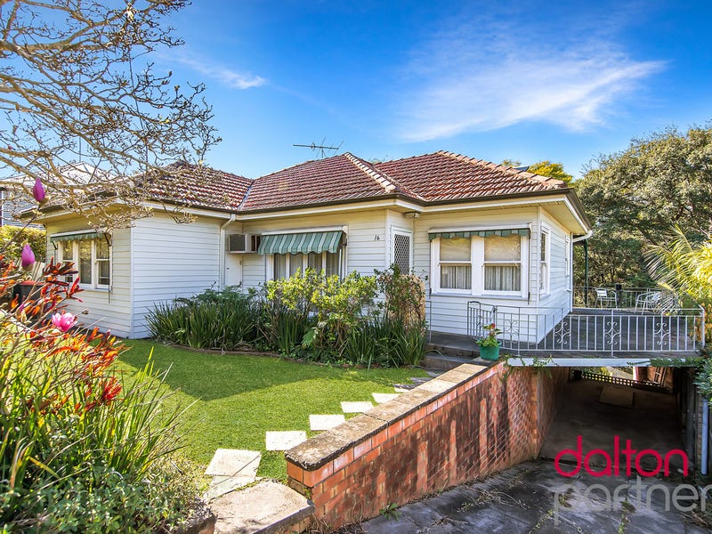 16 Valaud Crescent, Highfields, NSW 2289 Property Details