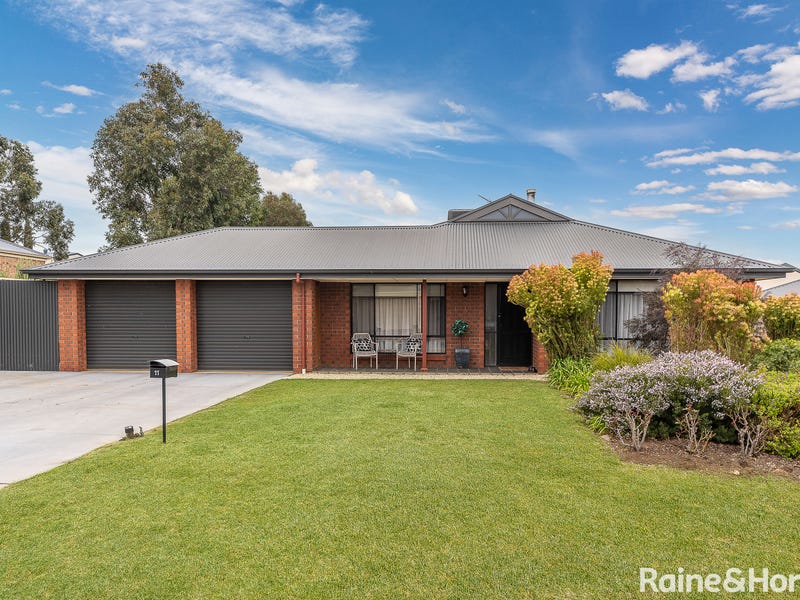 Houses for Sale in Strathalbyn, SA 5255