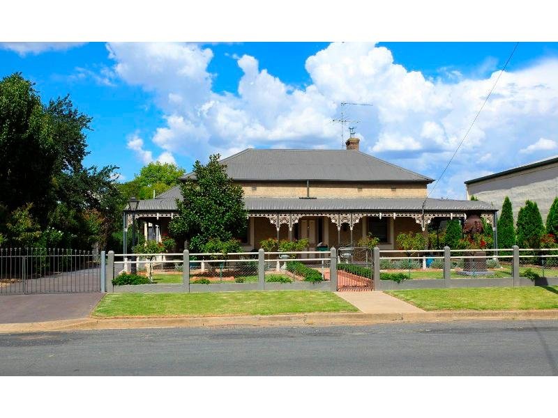 102 Commercial Street, Walla Walla, NSW 2659