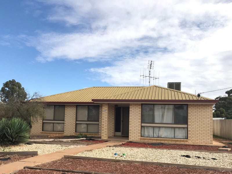 12 Wharton Street, Manangatang, Vic 3546 Property Details