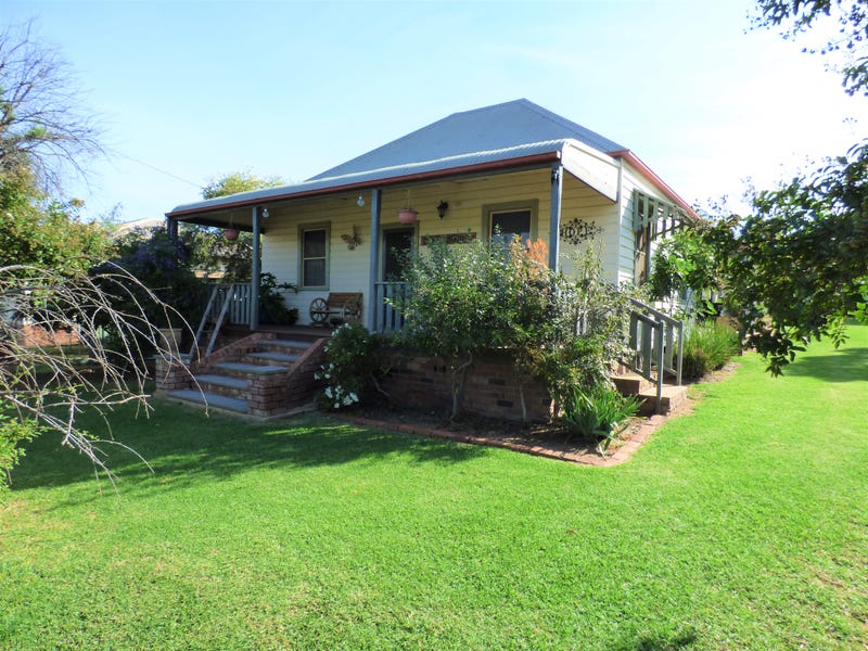 101 Ferry Street, Forbes, NSW 2871 House for Sale