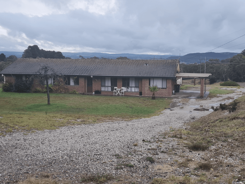 11 Castlereagh Highway, Marrangaroo, NSW 2790 House for Sale