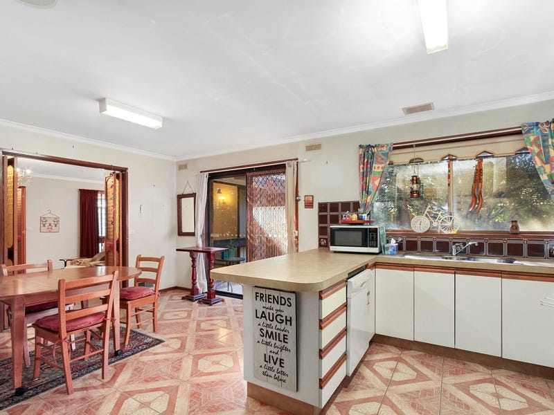 20 Coverdale Drive, Sale, Vic 3850 Property Details