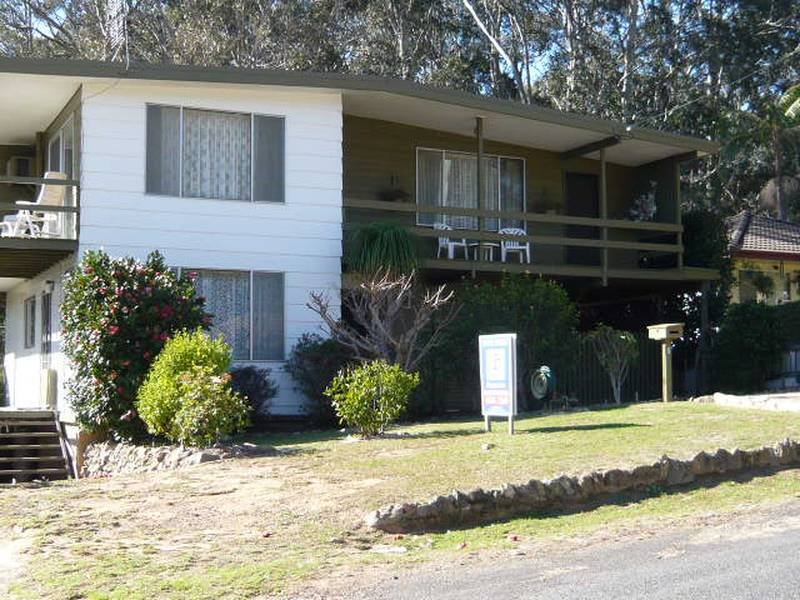 6 Dorothy Drive, Narooma, NSW 2546