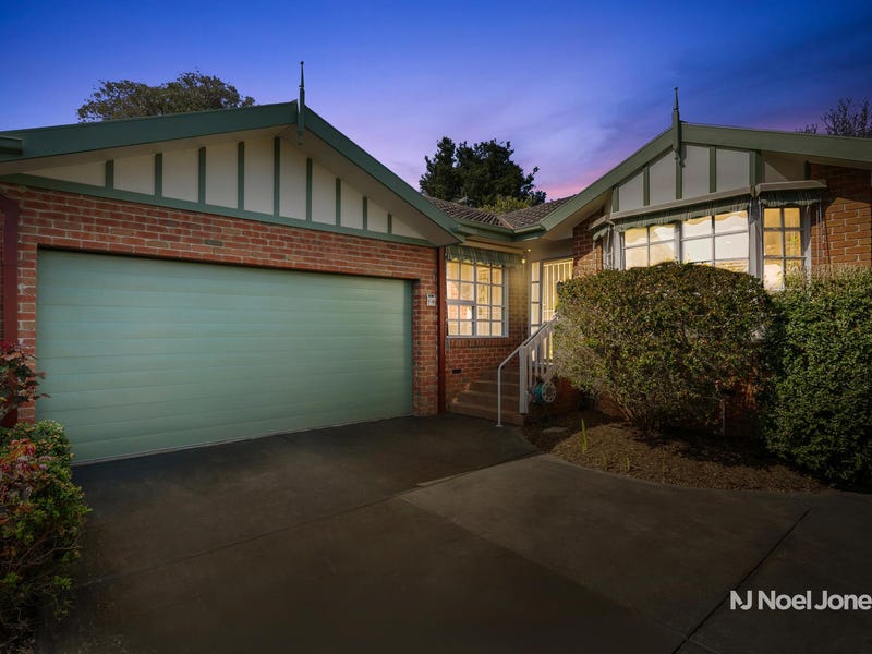 2/15 Gardenia Street, Blackburn, Vic 3130 Property Details