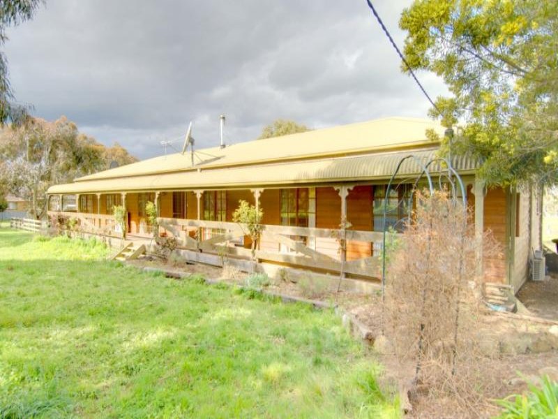 4800 Colacballarat Road, Napoleons, VIC 3352