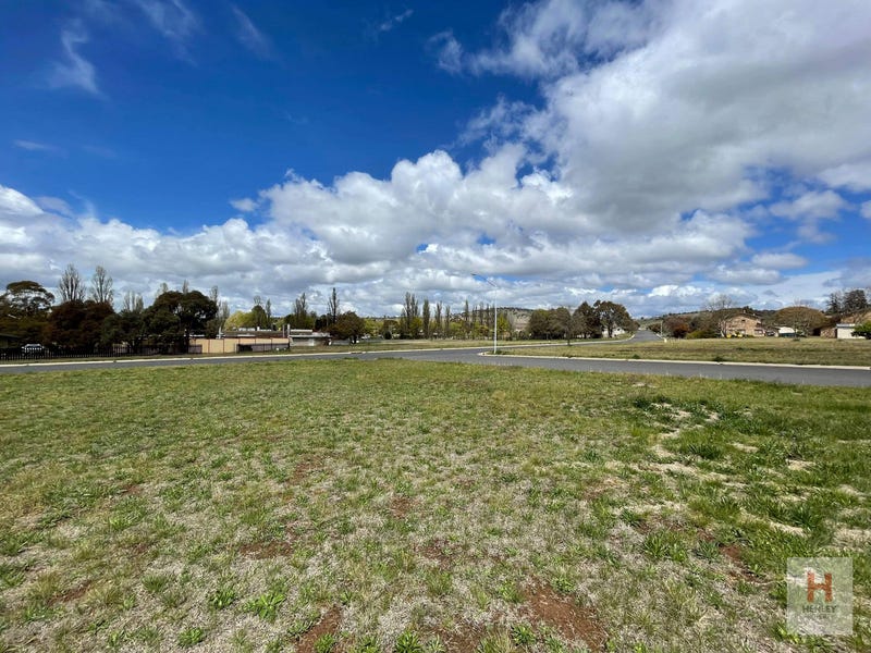 10 Gungarlin Street, Berridale, NSW 2628