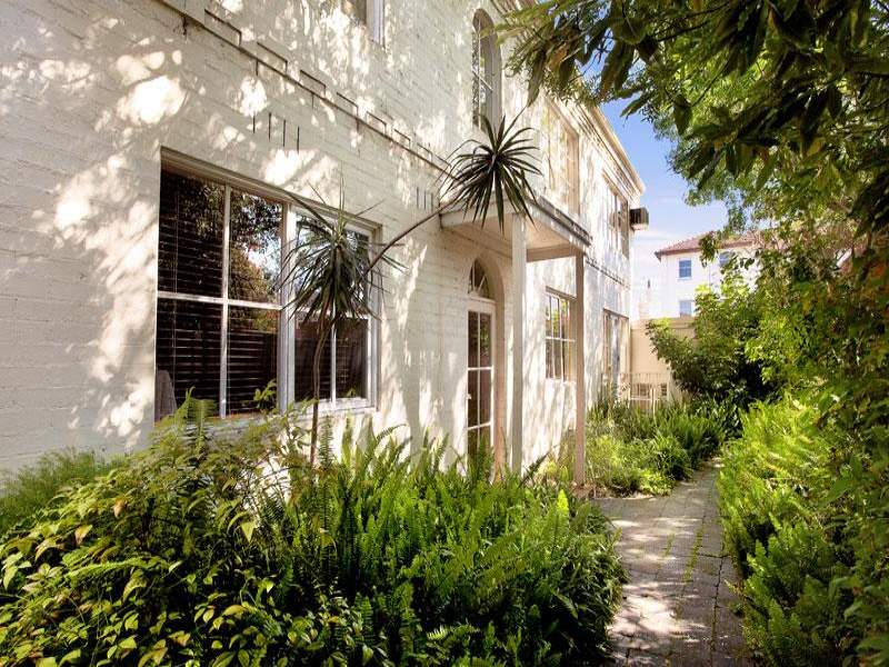 7-243-dandenong-road-prahran-vic-3181-property-details