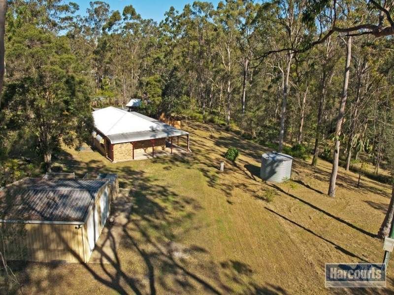 210 Cheviot Road, Greenbank, Qld 4124 Property Details