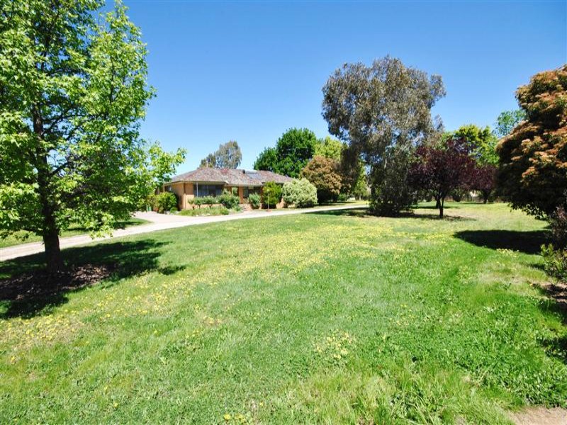2 Mt Buller Road, Mansfield, Vic 3722 Property Details