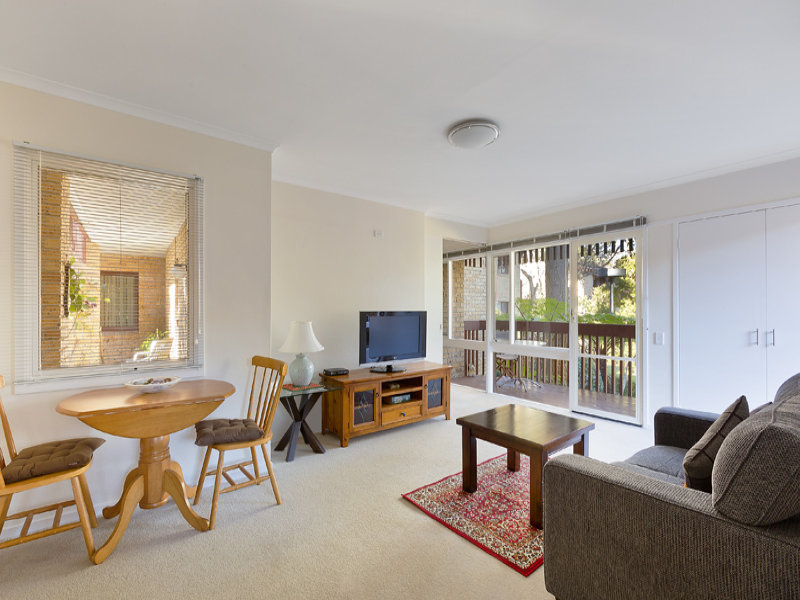 300/3642 Cabbage Tree Road, Bayview, NSW 2104