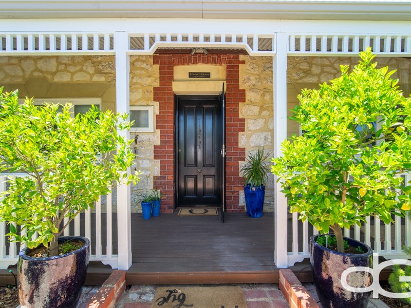 180 Hampton Road, Beaconsfield, WA 6162