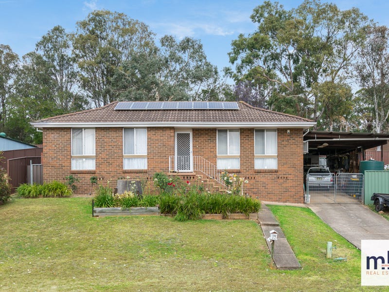 17 Dolomite Place, Eagle Vale, NSW 2558 - realestate.com.au