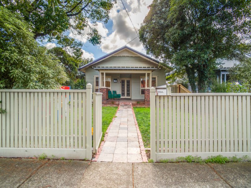 52 Clive Street, West Footscray, VIC 3012