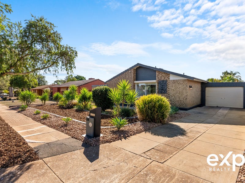 24 Koolena Cres, Munno Para, SA 5115 - Realestate.com.au